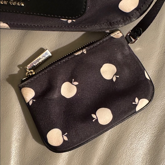 Kate Spade Black Apples Crossbody Bag with Pouch - Picture 3 of 9